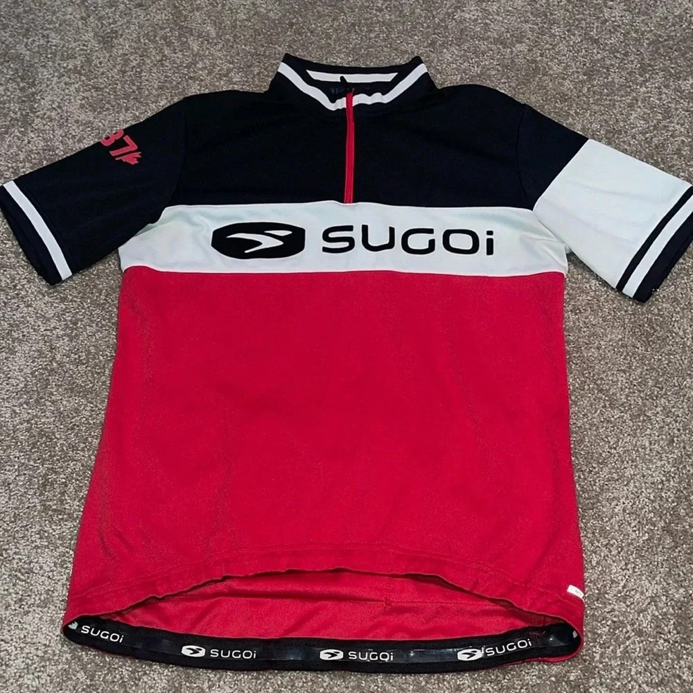 Sugoi Cycling EVO Classic Jersey Quarter Zip - size medium.  Y